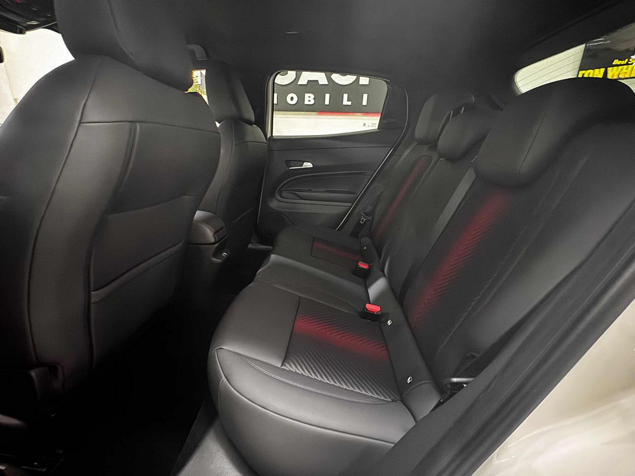 ALFA ROMEO Junior 1.2 145 CV Hybrid eDCT6 Speciale - 22