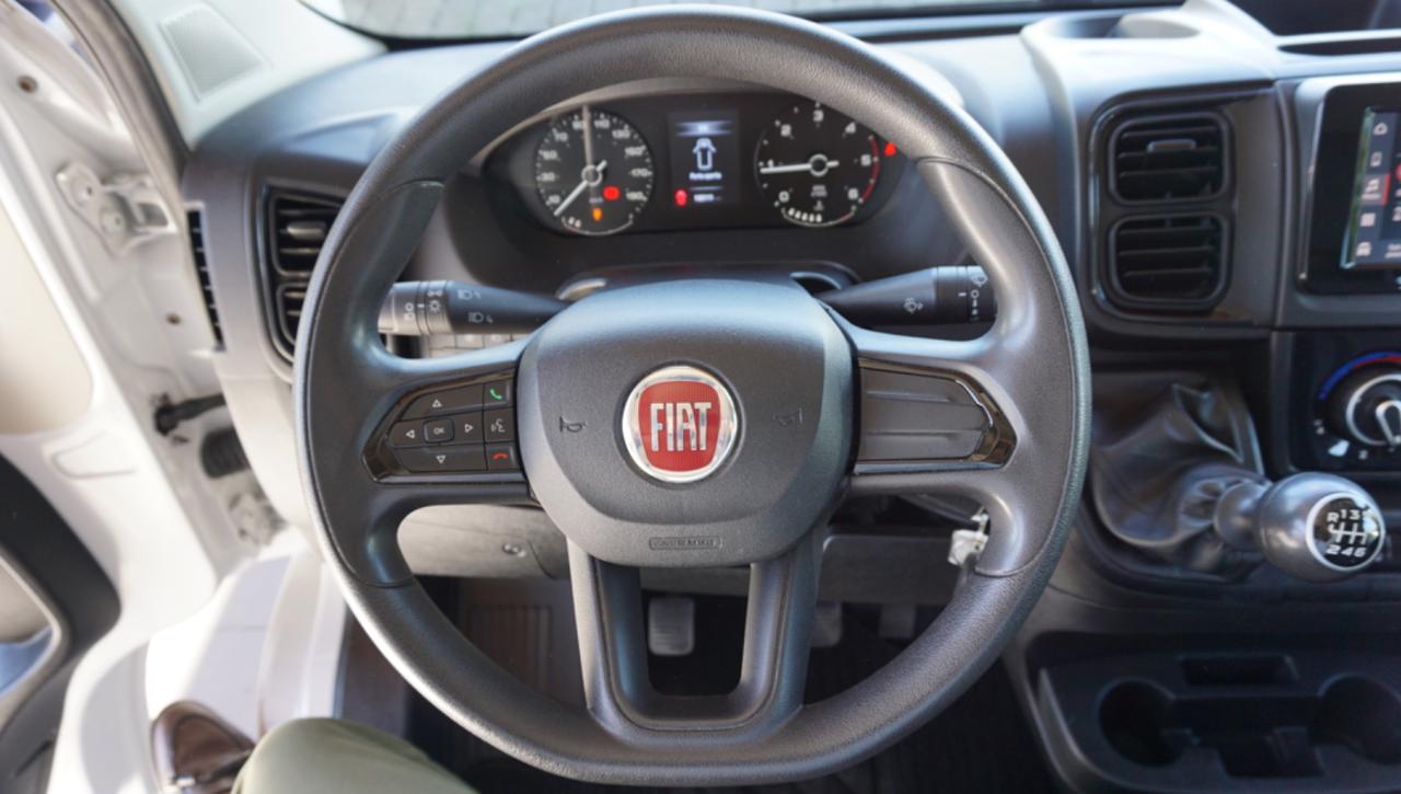 FIAT Ducato 30 2.2 Mjt 140CV PC-TN Panorama - 18