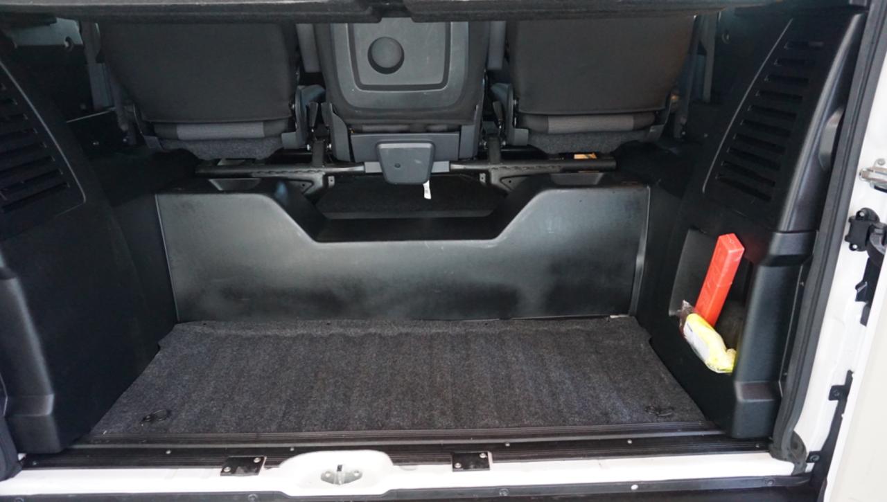 FIAT Ducato 30 2.2 Mjt 140CV PC-TN Panorama - 25