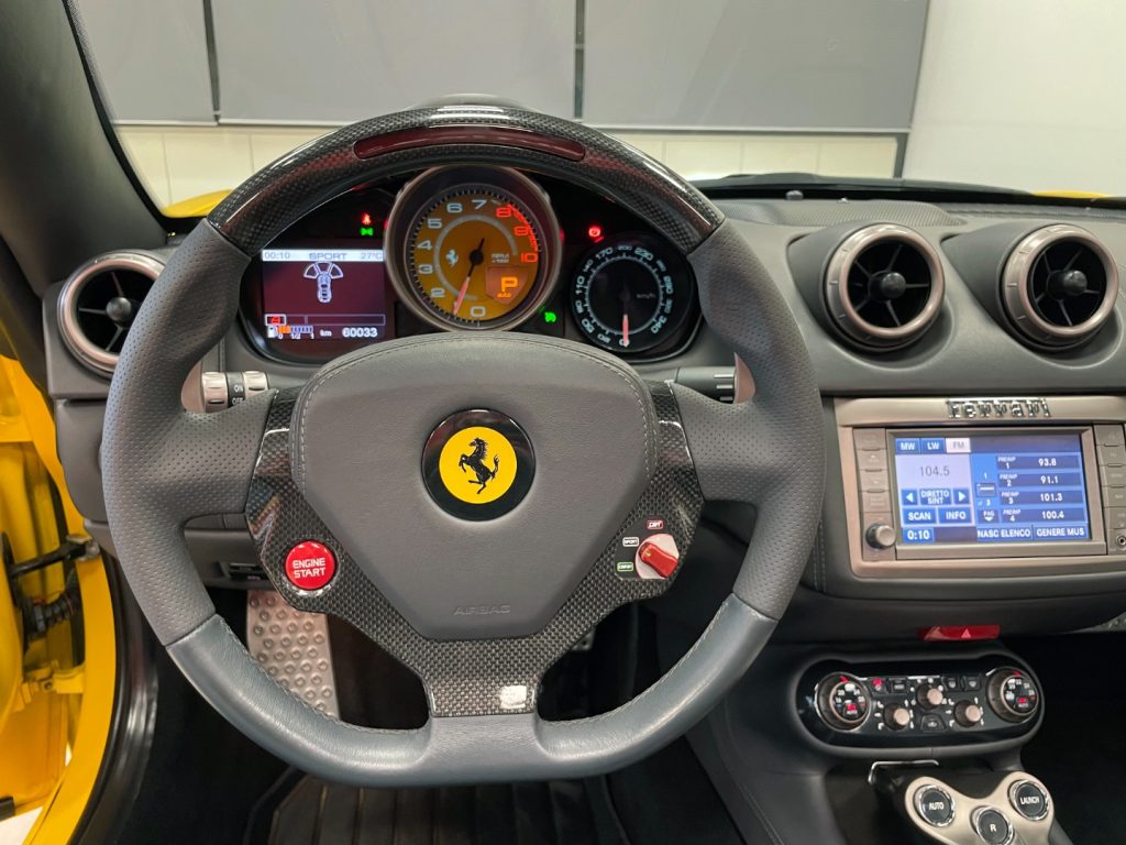 FERRARI California 4.3 DCT - GIALLO TRIPLO STRATO - CARBO - UNICA! - 20