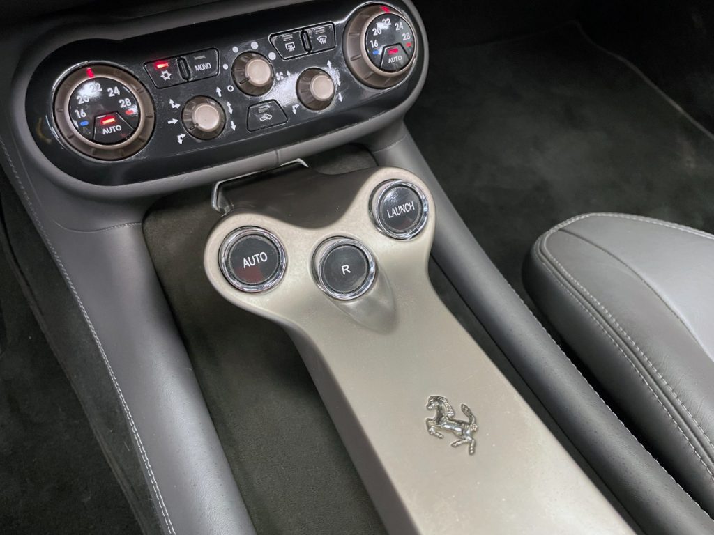 FERRARI California 4.3 DCT - GIALLO TRIPLO STRATO - CARBO - UNICA! - 27