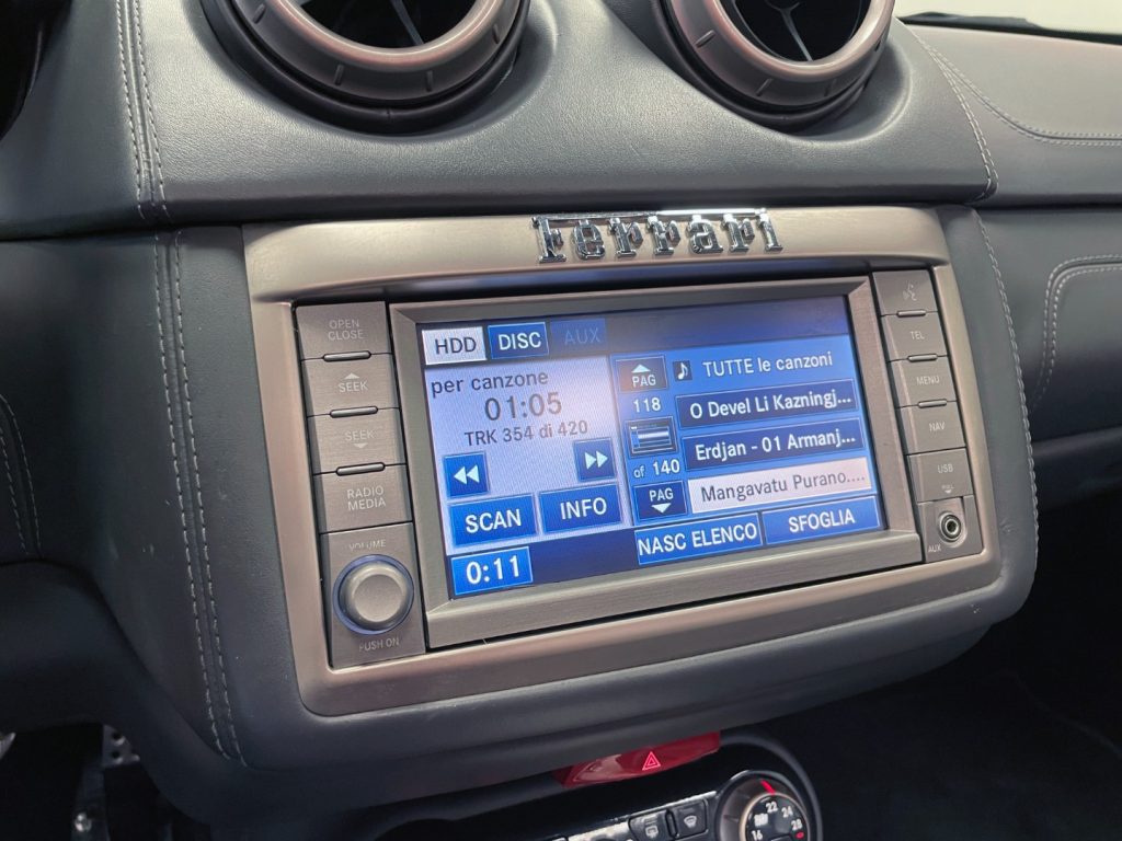 FERRARI California 4.3 DCT - GIALLO TRIPLO STRATO - CARBO - UNICA! - 47