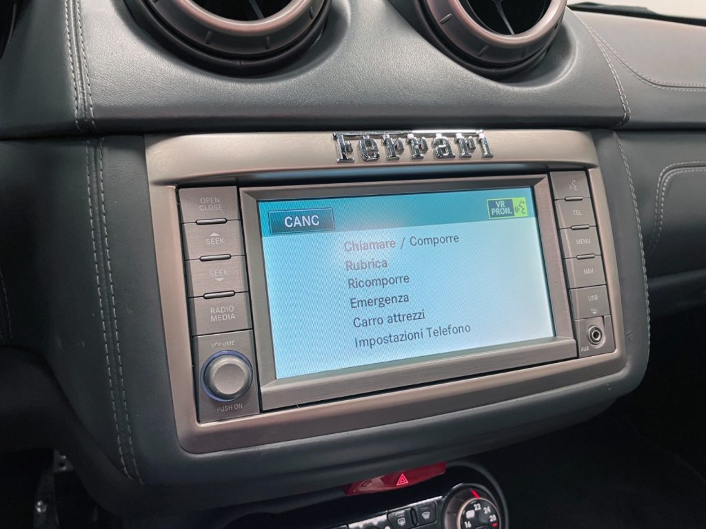 FERRARI California 4.3 DCT - GIALLO TRIPLO STRATO - CARBO - UNICA! - 50