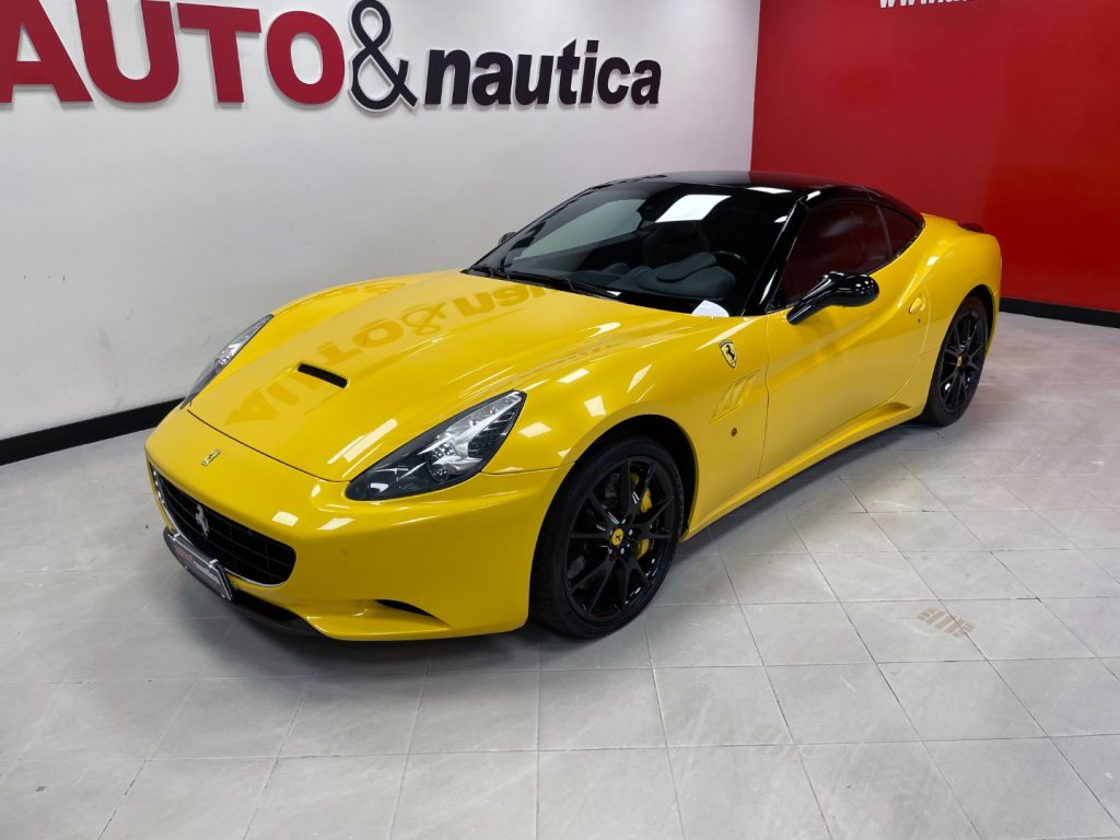 FERRARI California 4.3 DCT - GIALLO TRIPLO STRATO - CARBO - UNICA! - 62