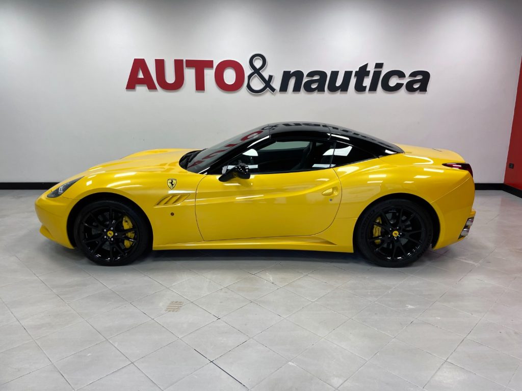 FERRARI California 4.3 DCT - GIALLO TRIPLO STRATO - CARBO - UNICA! - 67