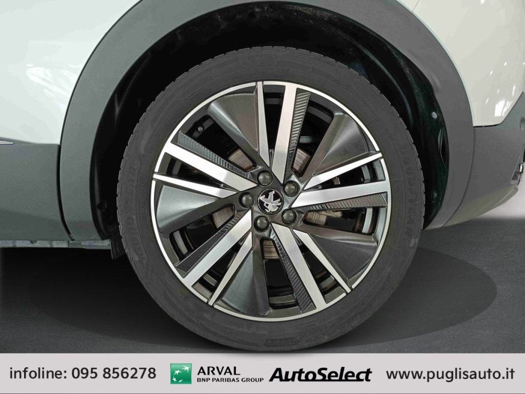 PEUGEOT 3008 Hybrid 225 e-EAT8 GT Pack - 14