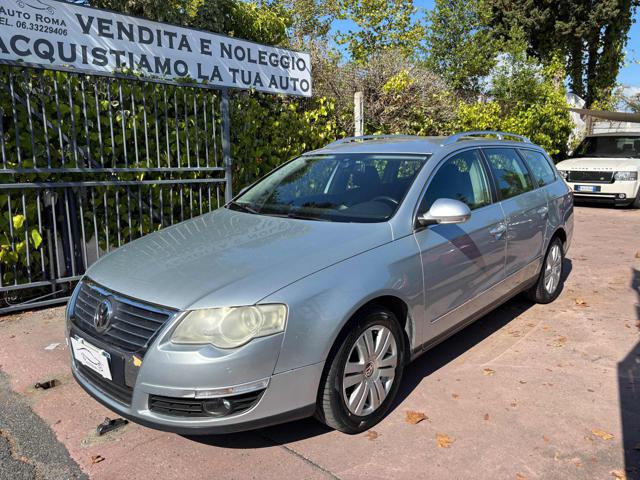 VOLKSWAGEN Passat Argento pastello