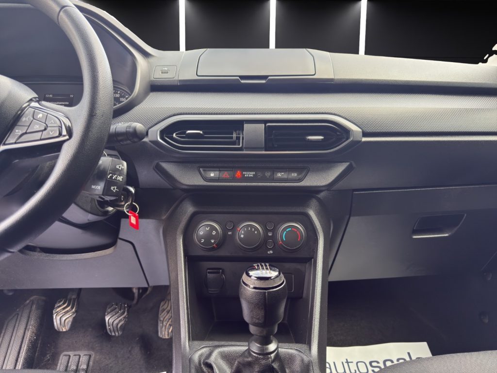 DACIA Jogger 1.0 TCe GPL 100 CV 5 posti Essential - 15
