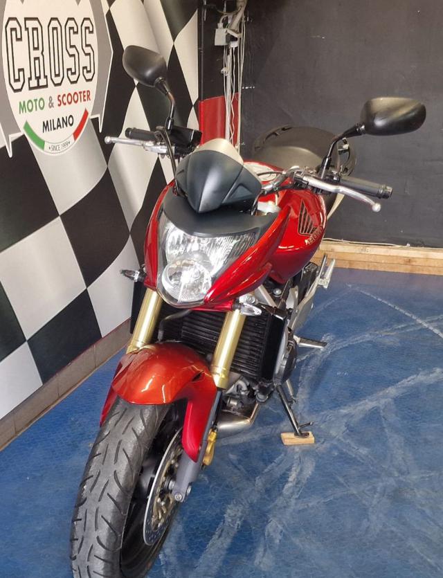 HONDA Hornet 600 Rosso metallizzato