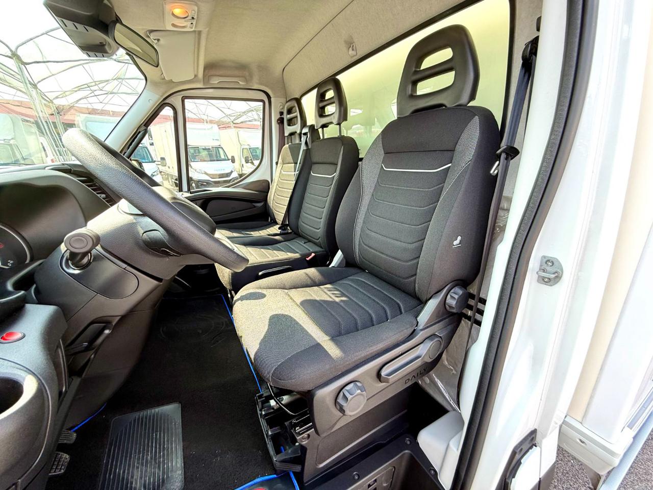 IVECO DAILY  35c160 - 13