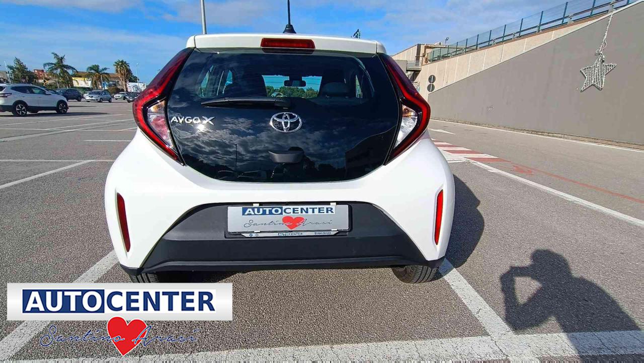 TOYOTA Aygo X 1.0 VVT-i 72 CV 5 porte Active - 5