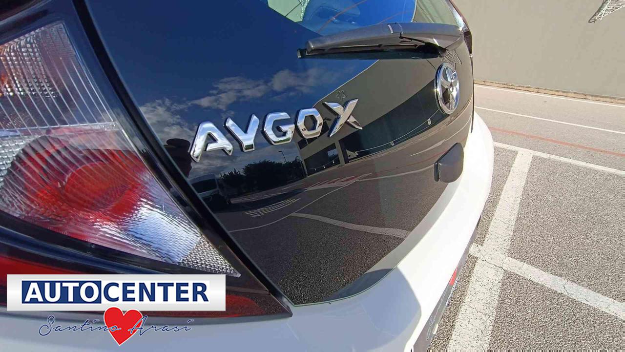 TOYOTA Aygo X 1.0 VVT-i 72 CV 5 porte Active - 19