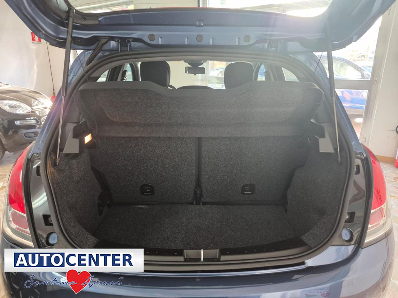 LANCIA Ypsilon 1.0 FireFly 5 porte S&S Hybrid Ecochic Gold - 5