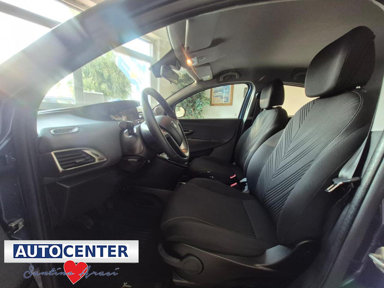 LANCIA Ypsilon 1.0 FireFly 5 porte S&S Hybrid Ecochic Gold - 6