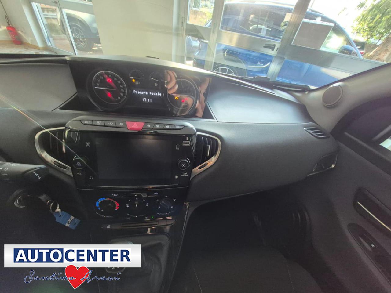 LANCIA Ypsilon 1.0 FireFly 5 porte S&S Hybrid Ecochic Gold - 10