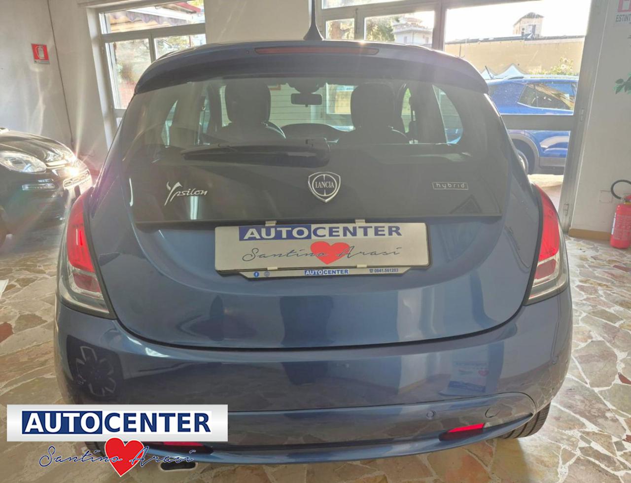 LANCIA Ypsilon 1.0 FireFly 5 porte S&S Hybrid Ecochic Gold - 4