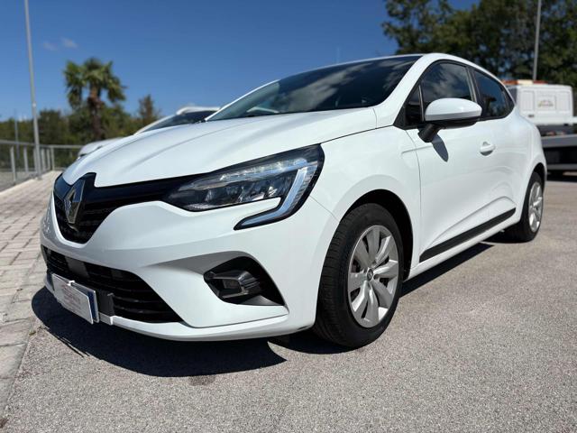 RENAULT Clio Bianco metallizzato