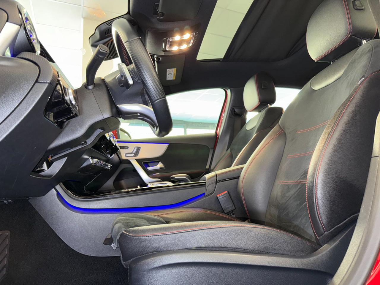 Mercedes-Benz A 200 Sedan Automatic Premium / TETTO / SED. RISC. / 2019 - foto 2