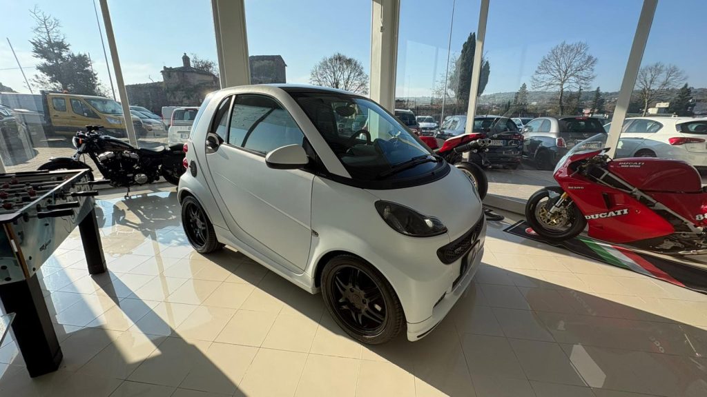 SMART ForTwo 1000 75 kW coupé BRABUS - 2