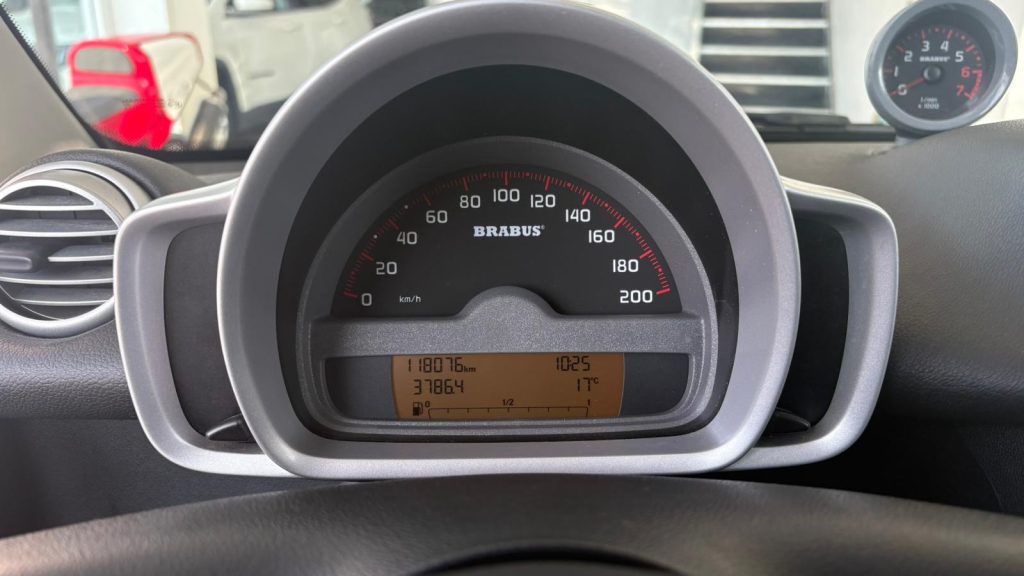 SMART ForTwo 1000 75 kW coupé BRABUS - 7