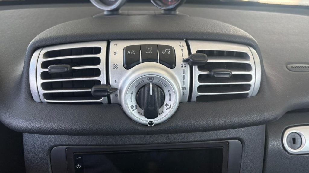 SMART ForTwo 1000 75 kW coupé BRABUS - 9