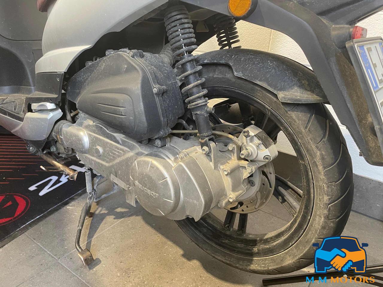 PEUGEOT Tweet 150 V - 6