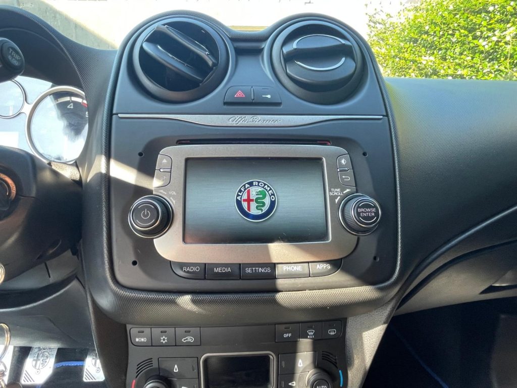 ALFA ROMEO MiTo 1.3 JTDm 95 CV S&S - 6