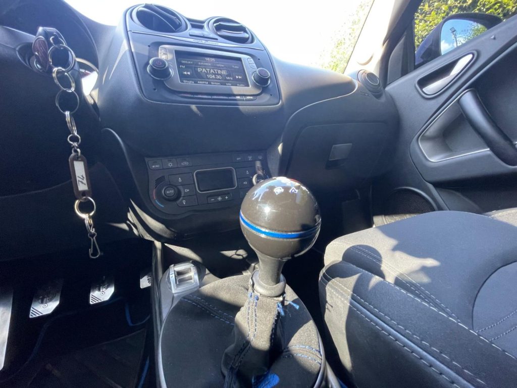 ALFA ROMEO MiTo 1.3 JTDm 95 CV S&S - 8