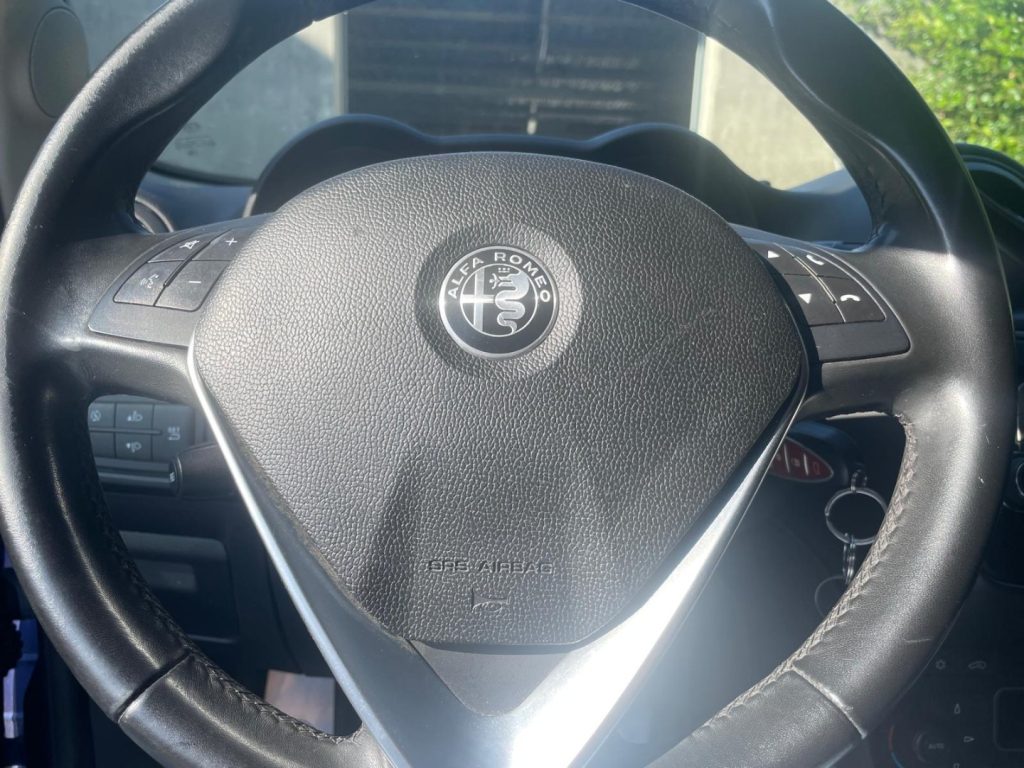 ALFA ROMEO MiTo 1.3 JTDm 95 CV S&S - 10