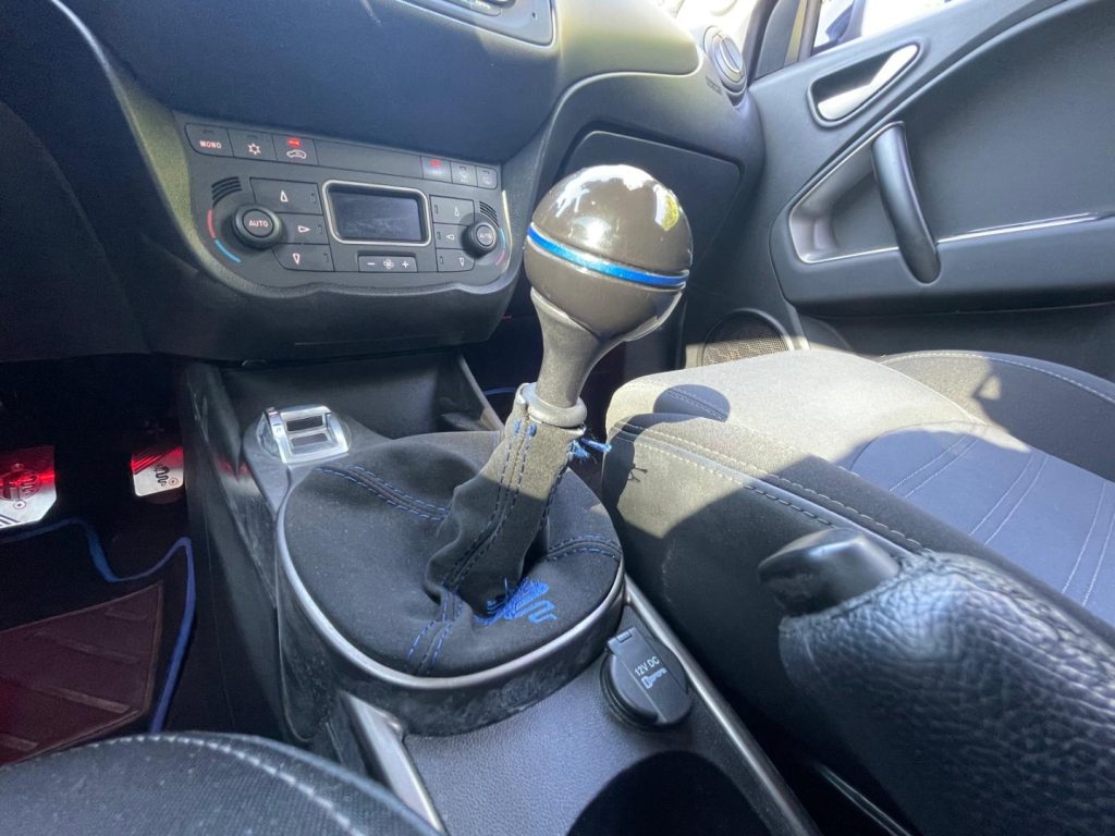 ALFA ROMEO MiTo 1.3 JTDm 95 CV S&S - 12