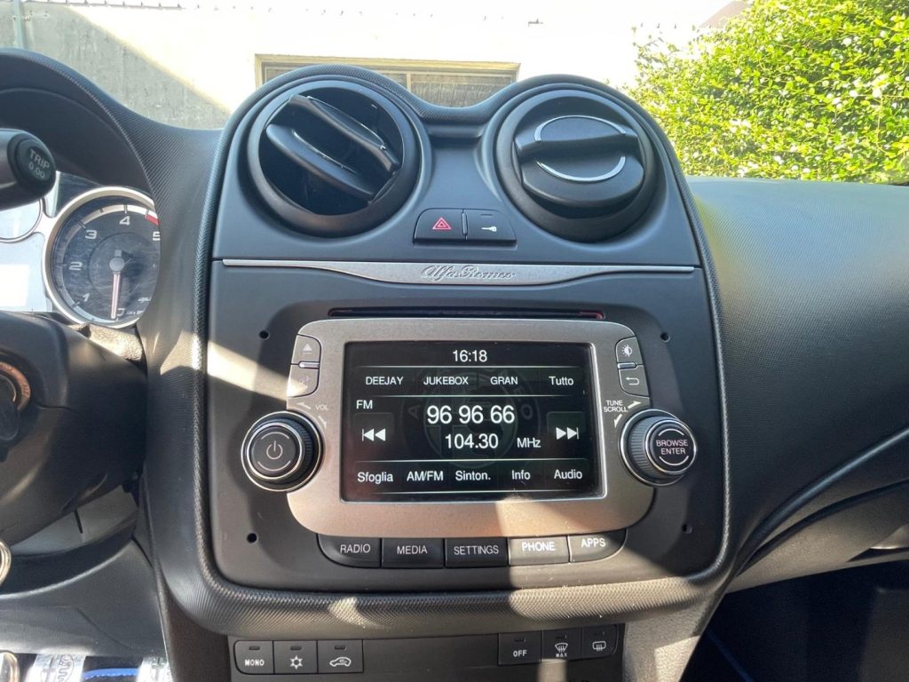 ALFA ROMEO MiTo 1.3 JTDm 95 CV S&S - 14