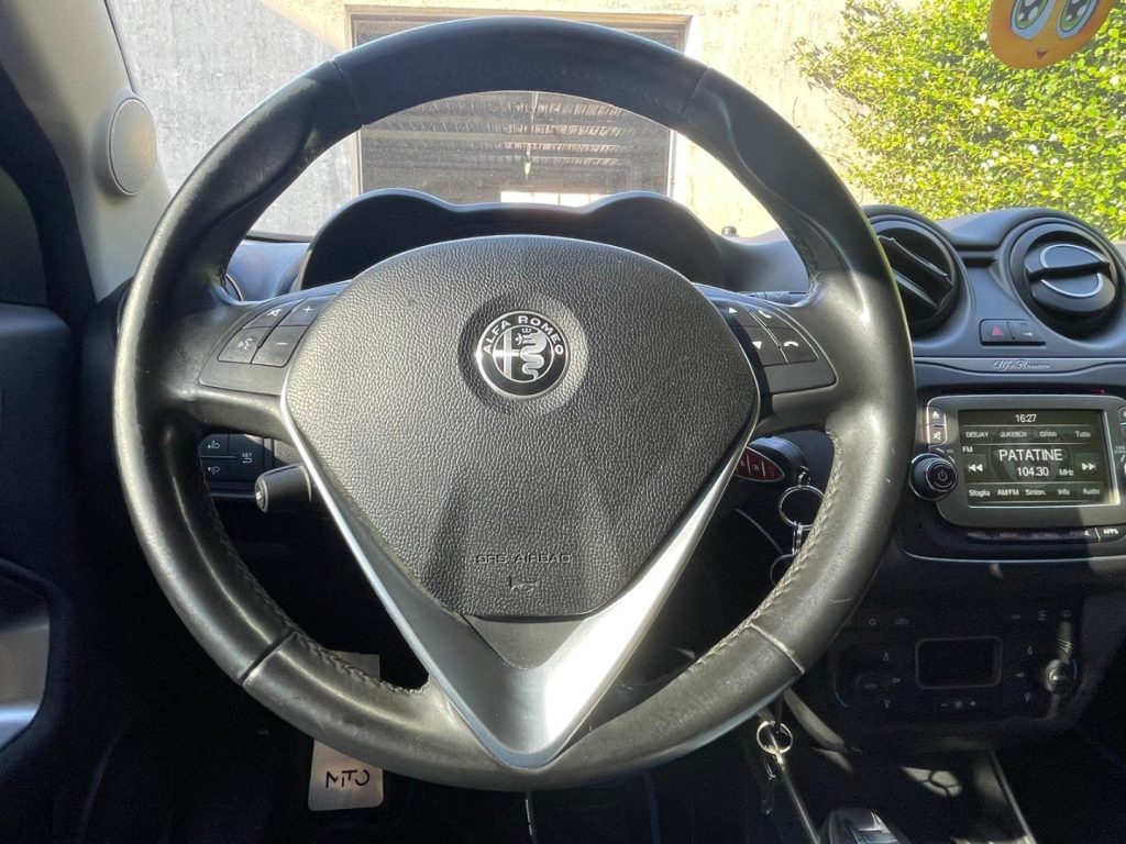 ALFA ROMEO MiTo 1.3 JTDm 95 CV S&S - 27