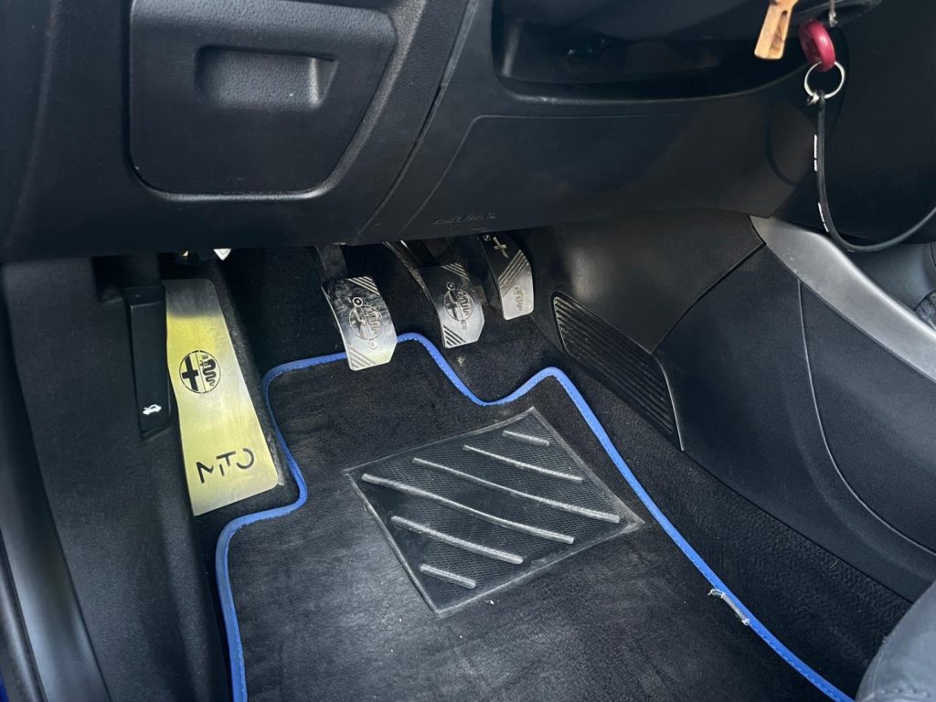 ALFA ROMEO MiTo 1.3 JTDm 95 CV S&S - 44