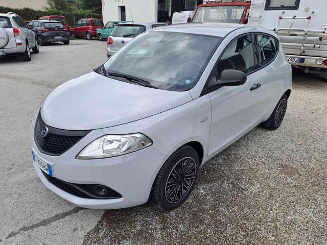 LANCIA Ypsilon Grigio pastello