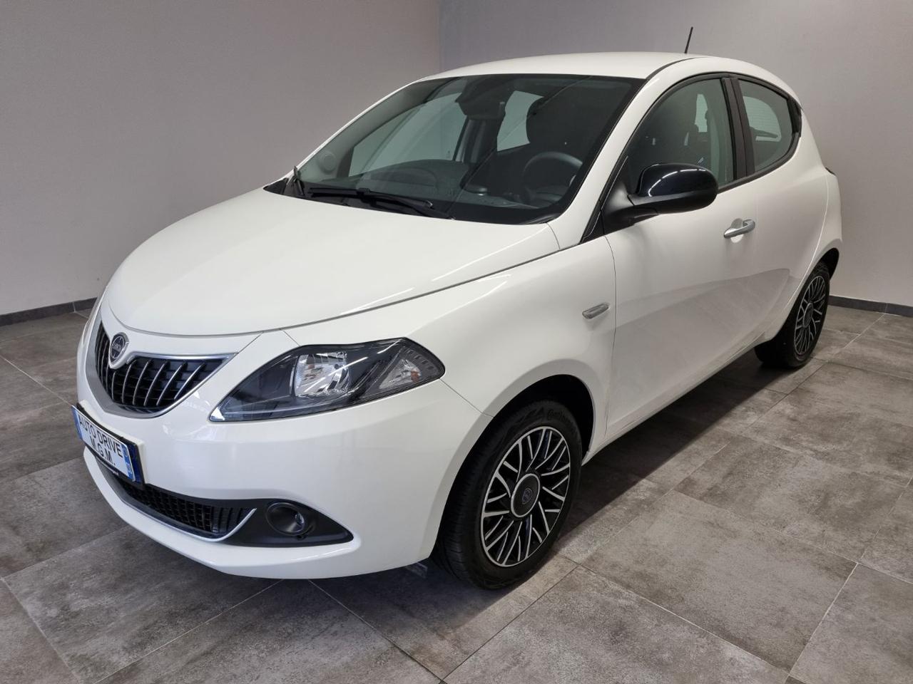 LANCIA Ypsilon 1.0 FireFly 5 porte S&S Hybrid Platino - 30