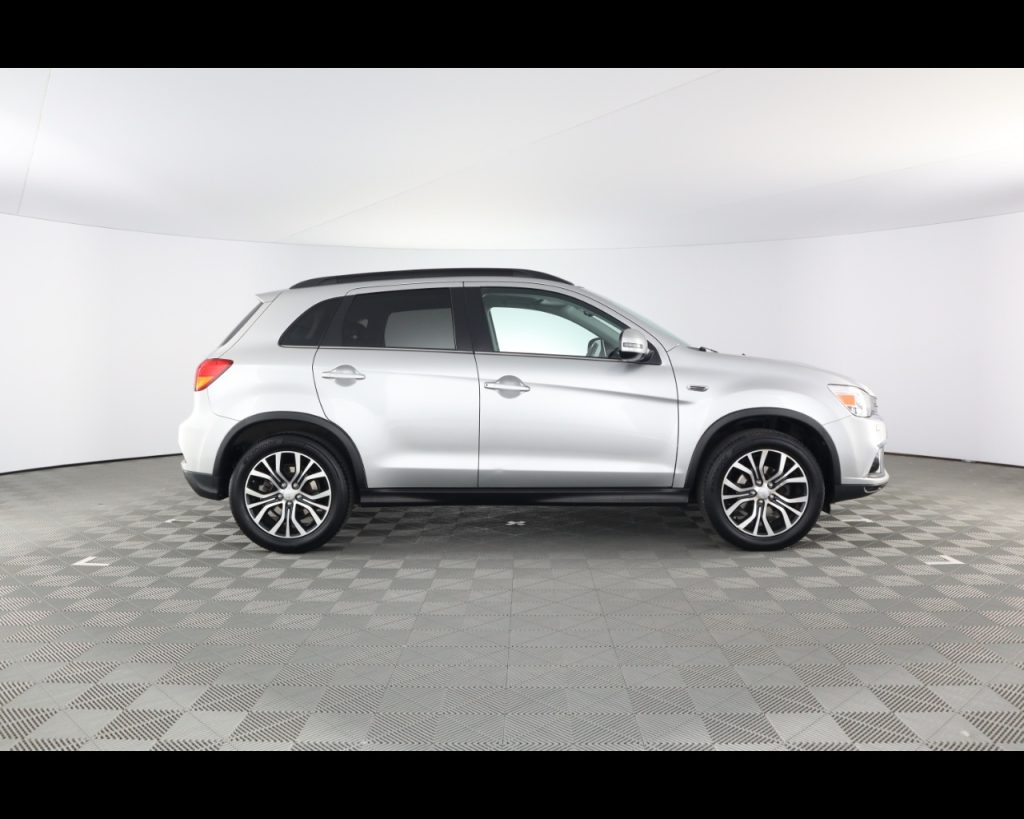 MITSUBISHI ASX 1.6 Instyle navi 2wd my18 - 6