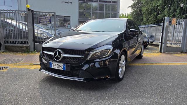 MERCEDES-BENZ A 180 Nero metallizzato