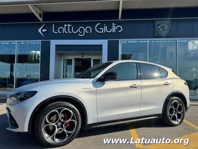 ALFA ROMEO Stelvio Bianco metallizzato