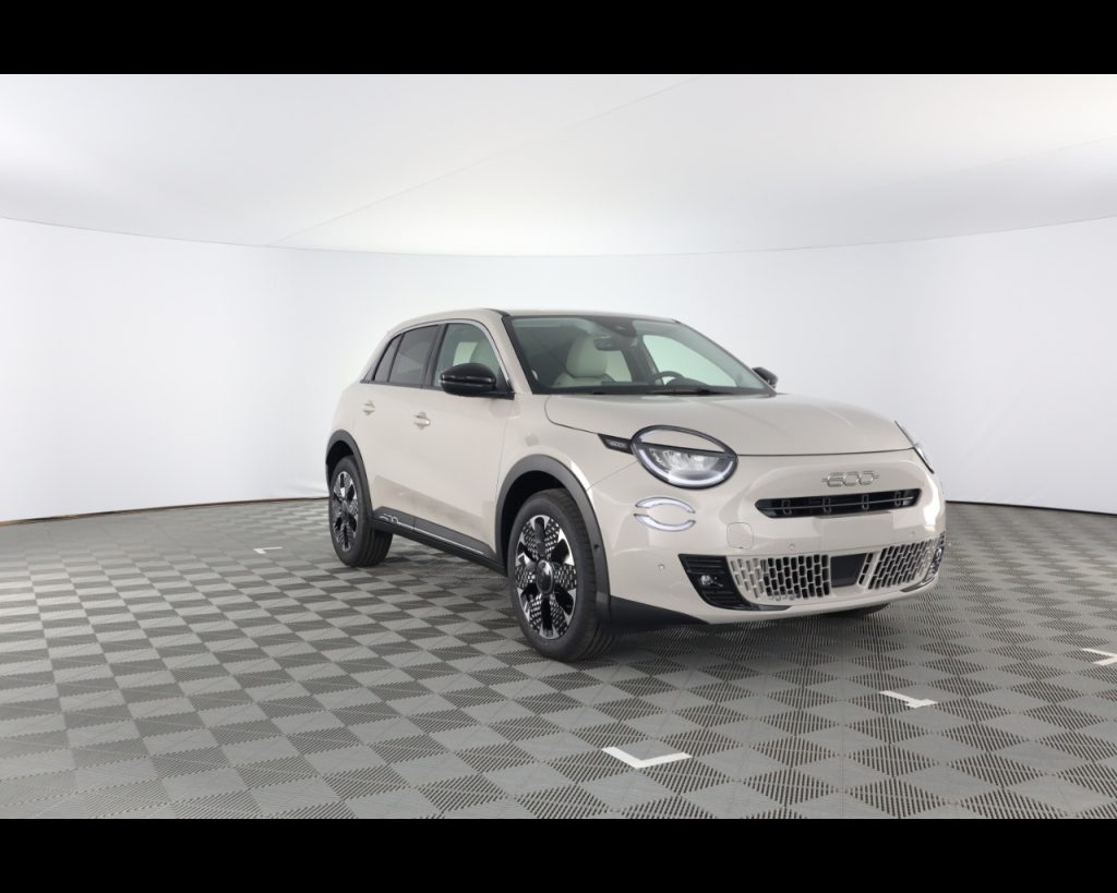 FIAT 600 Hybrid-LA PRIMA Hybrid 110CV - 4