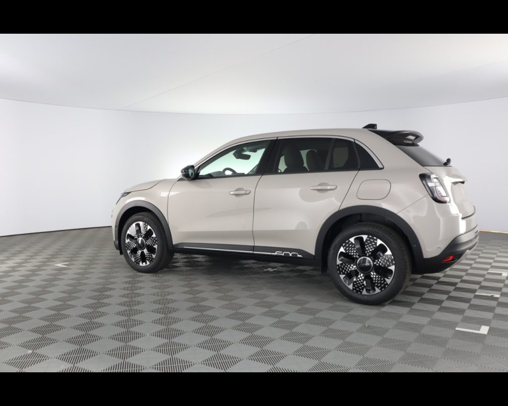 FIAT 600 Hybrid-LA PRIMA Hybrid 110CV - 11