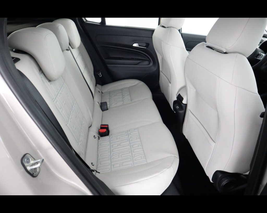 FIAT 600 Hybrid-LA PRIMA Hybrid 110CV - 18