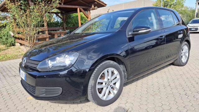 VOLKSWAGEN Golf Nero metallizzato