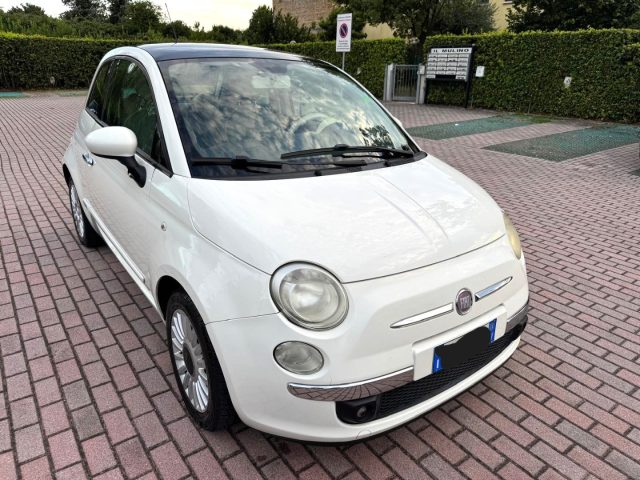 FIAT 500 Bianco pastello
