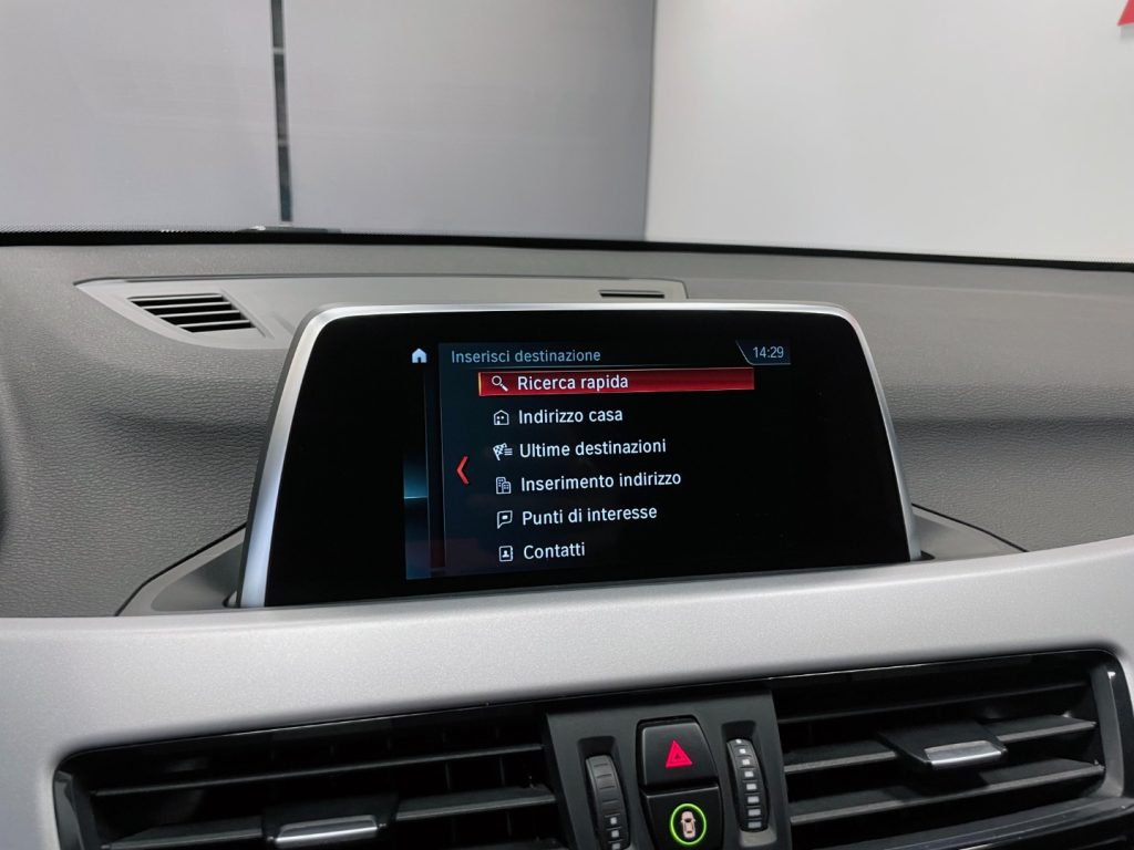 BMW X1 SDRIVE 18D BUSINESS AUTO MY18 - 23