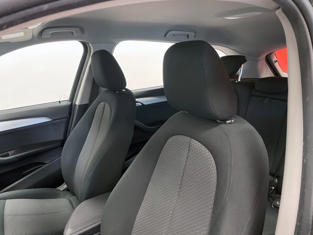 BMW X1 SDRIVE 18D BUSINESS AUTO MY18 - 41