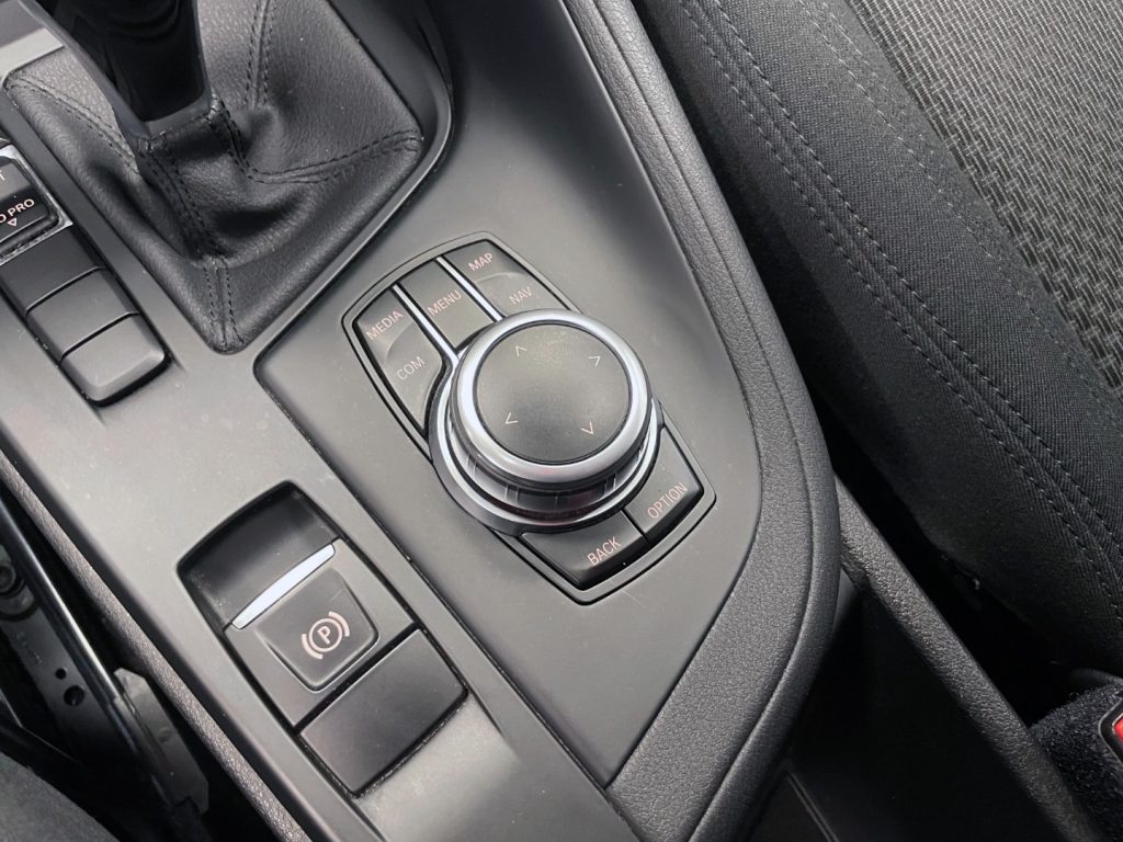 BMW X1 SDRIVE 18D BUSINESS AUTO MY18 - 46