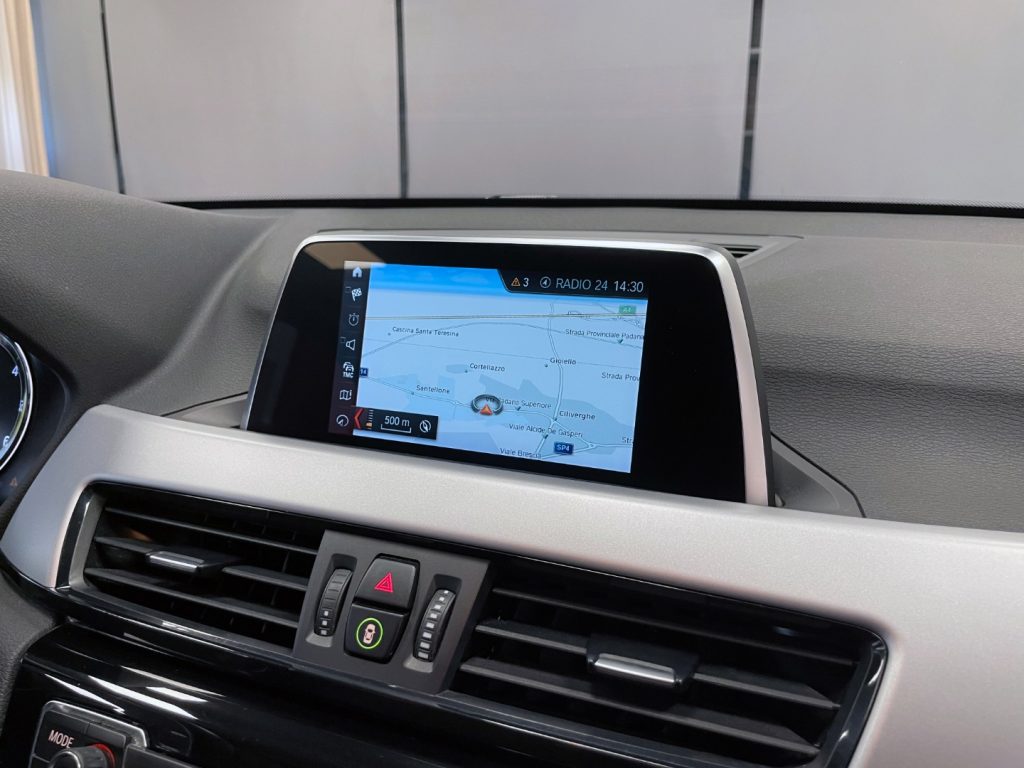 BMW X1 SDRIVE 18D BUSINESS AUTO MY18 - 51