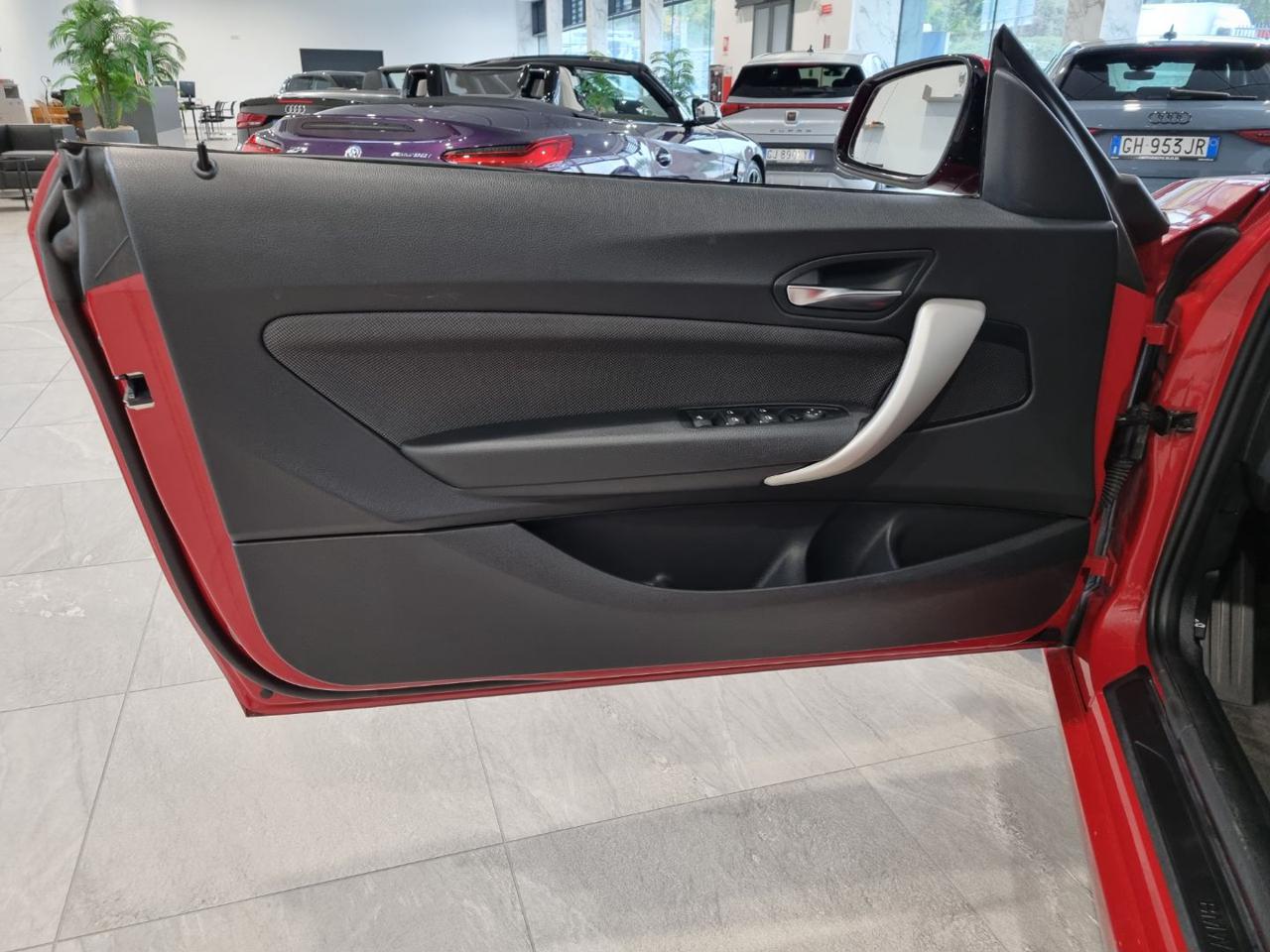 BMW 218 i Cabrio Advantage - 22