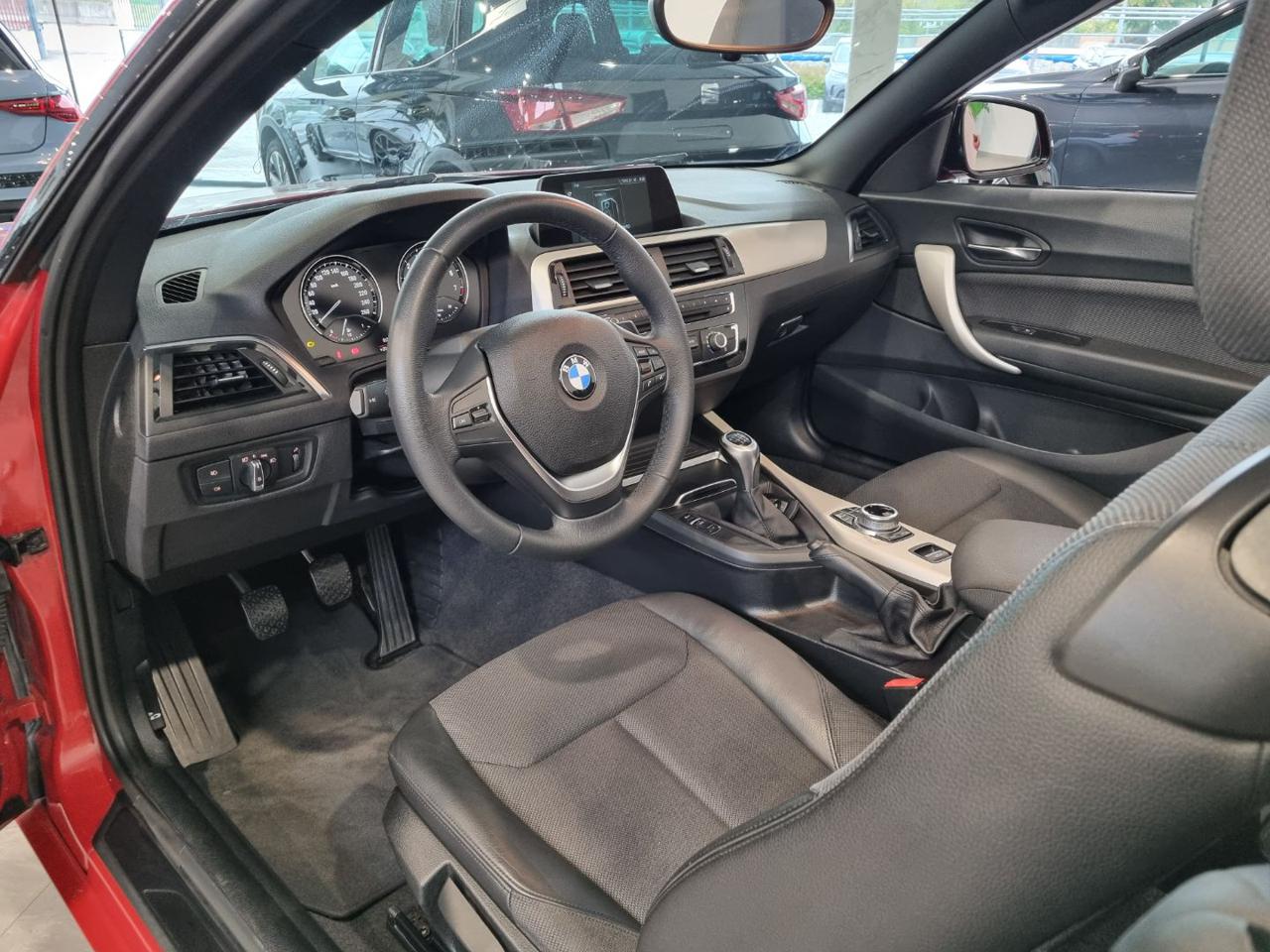 BMW 218 i Cabrio Advantage - 36