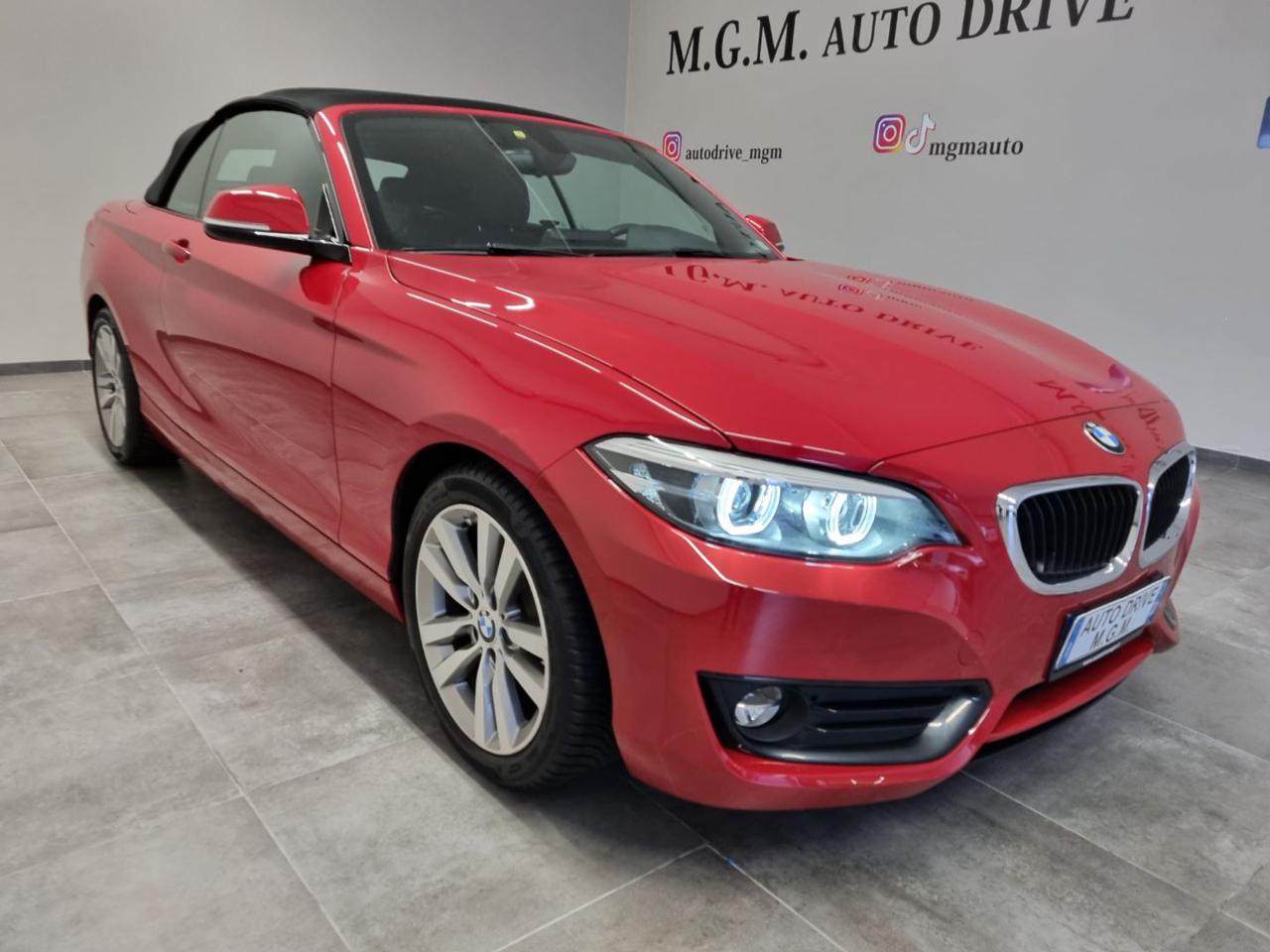 BMW 218 i Cabrio Advantage - 18